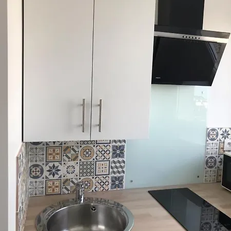 Joli Sevigne A * קאין