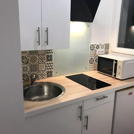 Joli Sevigne A קאין